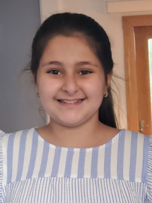 Photo of Jasmine Petrospour